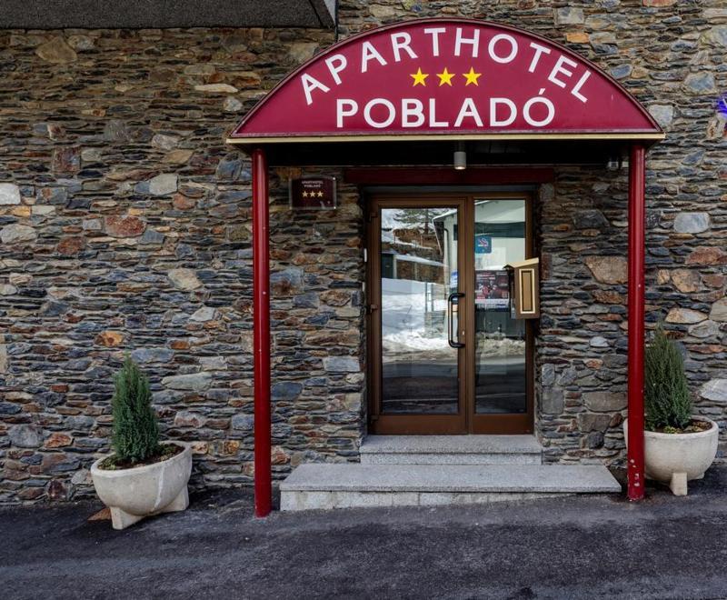Aparthotel Poblado 아린잘 외부 사진